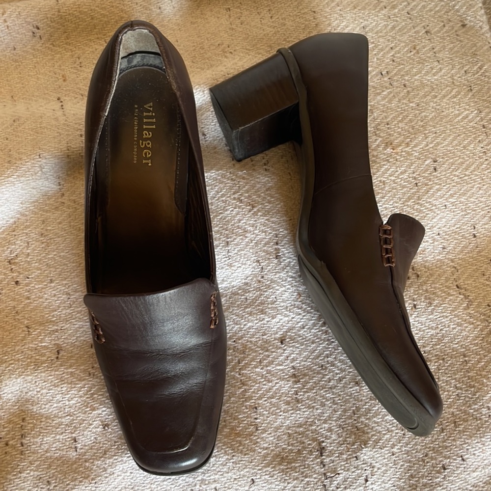 Brown Pumps